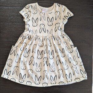 Hanna Andersson Bunny Dress 5, 6-7